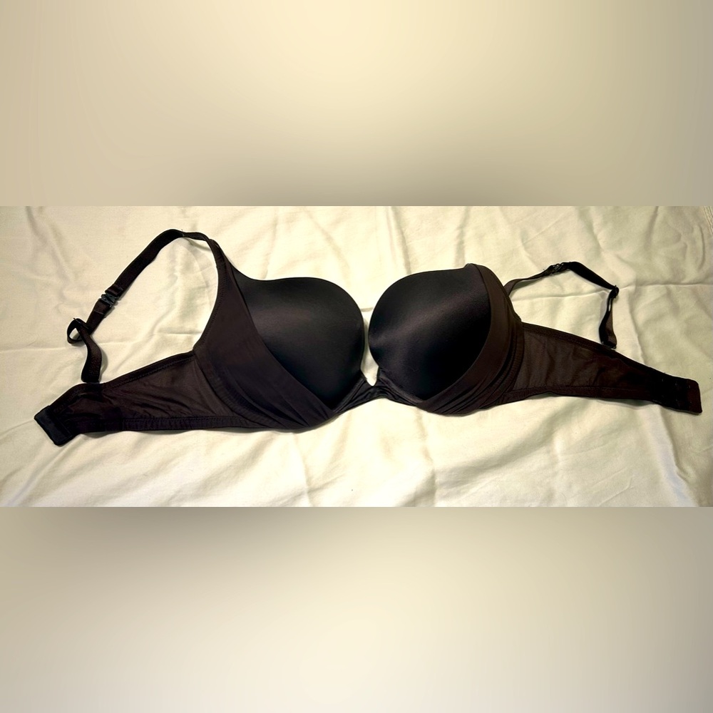 Victoria’s Secret grey bombshell push up bra size 34D